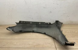 Крыло правое для Volkswagen Touareg 2016 года на фотографиях