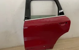 Накладка на дверь задняя левая для Volkswagen Touareg 2014 года на фотографиях