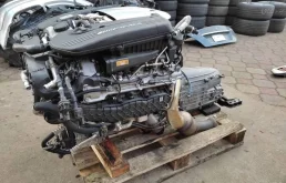 Двигатель для Mercedes-Benz C class 2018 года на фотографиях