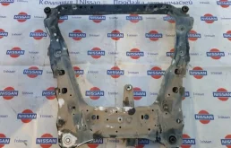 Подрамник двигателя для Nissan X-Trail 2017 года на фотографиях