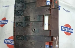 Спойлер переднего бампера для Nissan X-Trail 2018 года на фотографиях