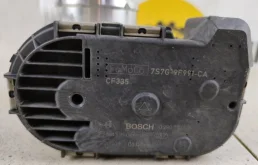 Дроссельная заслонка для Ford Focus 2014 года на фотографиях