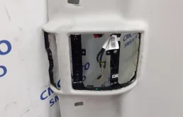 Обшивка крыши (потолок) для Volkswagen Touareg 2013 года на фотографиях