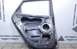 Дверь задняя левая для Hyundai ix35 2014 года на фотографиях