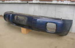 Бампер для Subaru Forester 1997 года на фотографиях