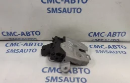 Замок багажника для Volvo S40 2011 года на фотографиях