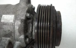 Компрессор кондиционера для BMW 3er 2006 года на фотографиях
