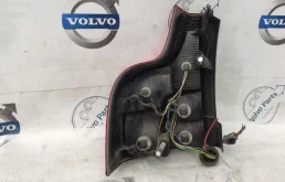 Фонарь правый для Volvo XC90 2009 года на фотографиях