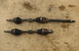 Привод передний правый для Nissan Teana 2006 года на фотографиях