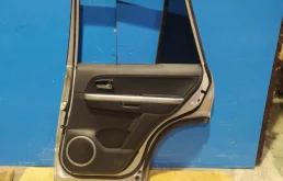 Дверь задняя правая для Suzuki Grand Vitara 2007 года на фотографиях