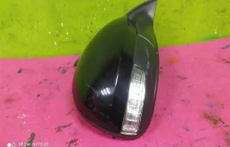 Зеркало боковое правое для Volkswagen Tiguan 2011 года на фотографиях