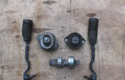 Опора двигателя передняя левая верхняя для BMW X3 на фотографиях