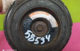 Компрессор кондиционера для Audi A6 1998 года на фотографиях