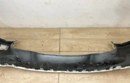 Бампер для Porsche Cayenne 2009 года на фотографиях