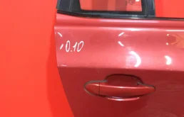 Дверь задняя правая для BMW X3 2006 года на фотографиях