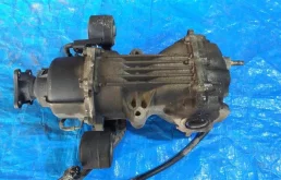 Редуктор заднего моста для Nissan X-Trail 2001 года на фотографиях