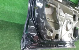 Дверь передняя левая для Infiniti QX 2017 года на фотографиях