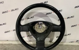 Руль для Volkswagen Passat 2008 года на фотографиях