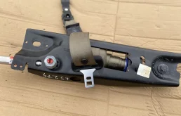 Ремень безопасности передний левый для Volvo S80 2008 года на фотографиях