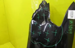 Крылья для Toyota Land Cruiser 2014 года на фотографиях