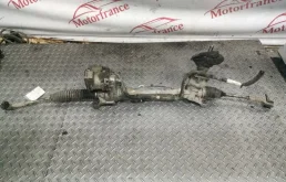 Электроусилитель руля для Ford Focus 2014 года на фотографиях