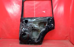 Дверь задняя правая для Toyota Land Cruiser 2012 года на фотографиях