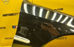 Крыло правое для Mercedes-Benz S class 2004 года на фотографиях