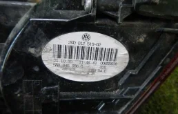 Фонарь внешний правый для Volkswagen Tiguan 2016 года на фотографиях