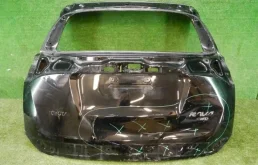 Дверь багажника для Toyota RAV4 2018 года на фотографиях