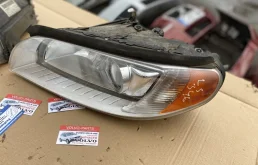 Фара правая для Volvo S80 2014 года на фотографиях
