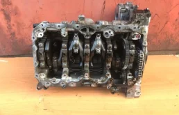 Двигатель без навесного для BMW 5er 2019 года на фотографиях