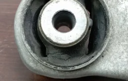 Рычаг передний левый нижний для BMW 5er на фотографиях