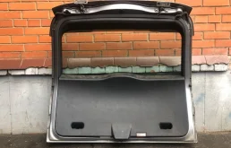 Дверь багажника для BMW X3 2008 года на фотографиях