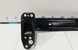 Усилитель бампера передний нижний для Kia Rio 2010 года на фотографиях