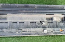 Накладка на дверь передняя левая для Volkswagen Touareg на фотографиях