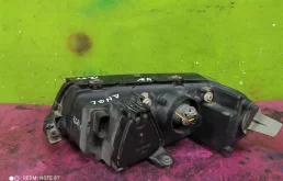 Бампер для Volkswagen Passat 2002 года на фотографиях