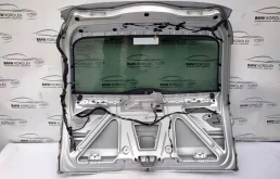 Дверь багажника для BMW X3 2008 года на фотографиях