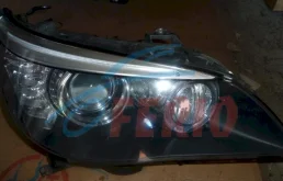Фара правая для BMW 5er 2004 года на фотографиях