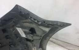 Бампер передний для Mercedes-Benz Vito 2010 года на фотографиях