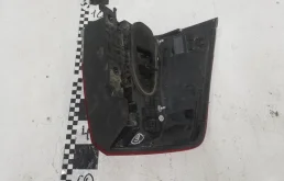 Фонарь правый для Toyota Land Cruiser 2018 года на фотографиях