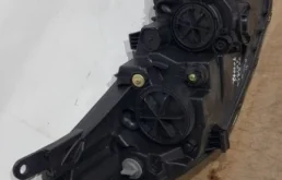 Фара левая для Kia Cerato 2014 года на фотографиях