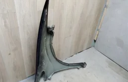 Крыло левое для Honda Civic 2011 года на фотографиях