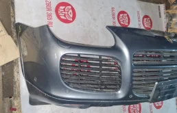 Бампер передний для Porsche Cayenne 2002 года на фотографиях