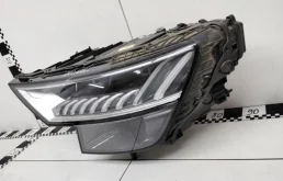 Фара левая для Audi Q8 на фотографиях