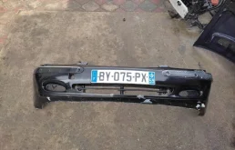 Бампер передний для Mercedes-Benz S class 2004 года на фотографиях