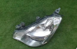 Фара левая для Nissan Almera 2016 года на фотографиях