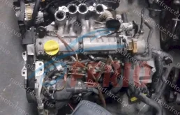 Двигатель без навесного для Renault Kangoo 1997 года на фотографиях