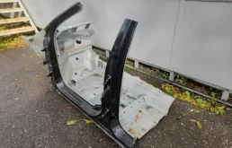 Четверть кузова передняя правая для Volvo XC60 на фотографиях