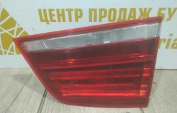 Фонарь внутренний правый для BMW X3 2014 года на фотографиях