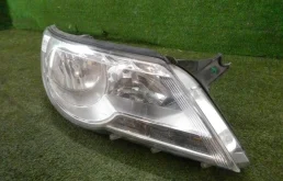 Фара ксенон левая для Volkswagen Tiguan 2015 года на фотографиях